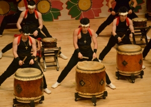 taiko-drum-and-dance-performance-celebrates-japan.1.large_